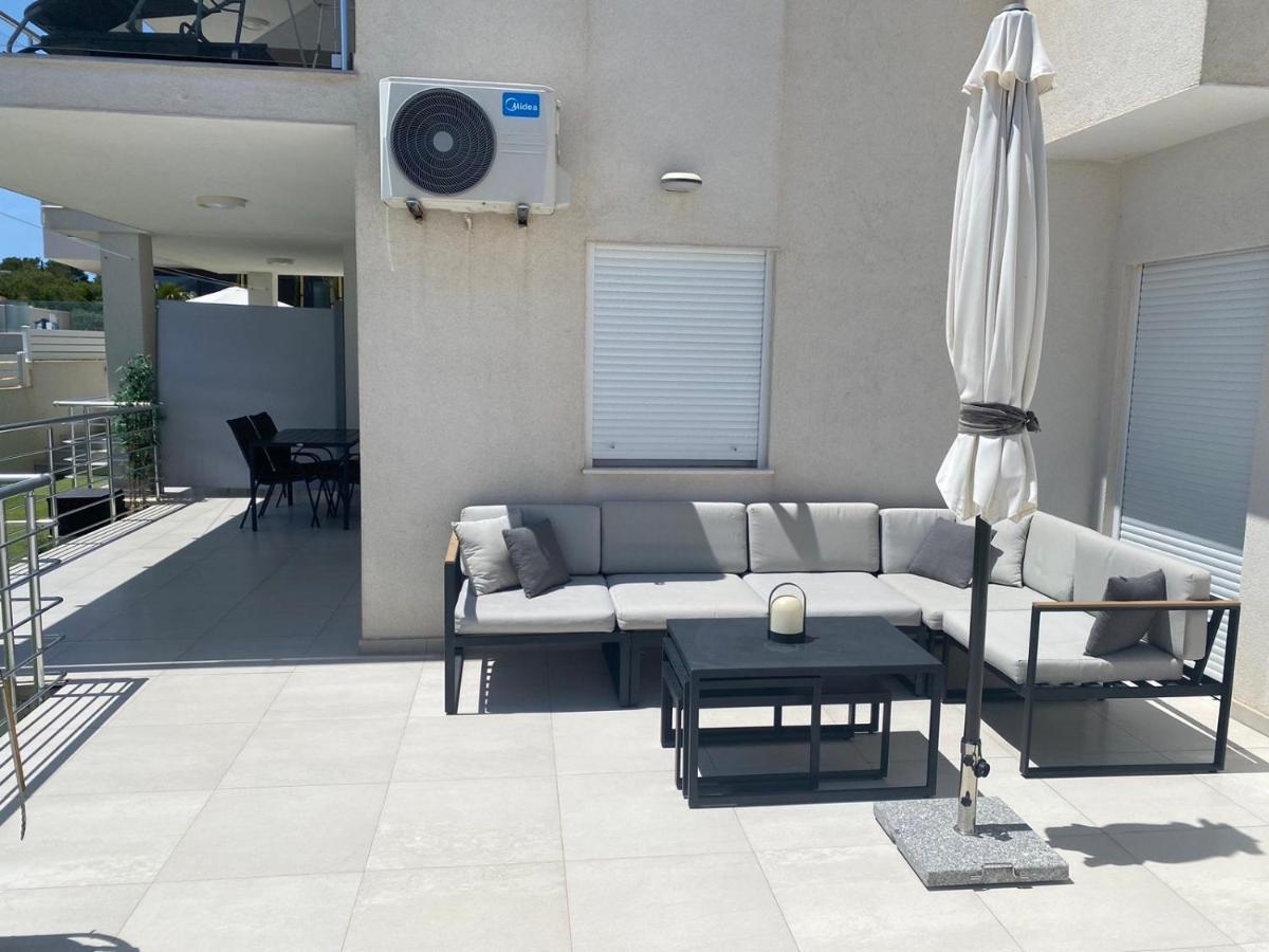Ellavis Apartments エクステリア 写真